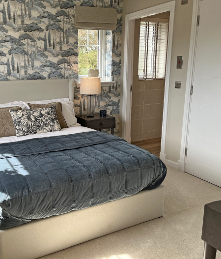 Carluke-bed1-mob